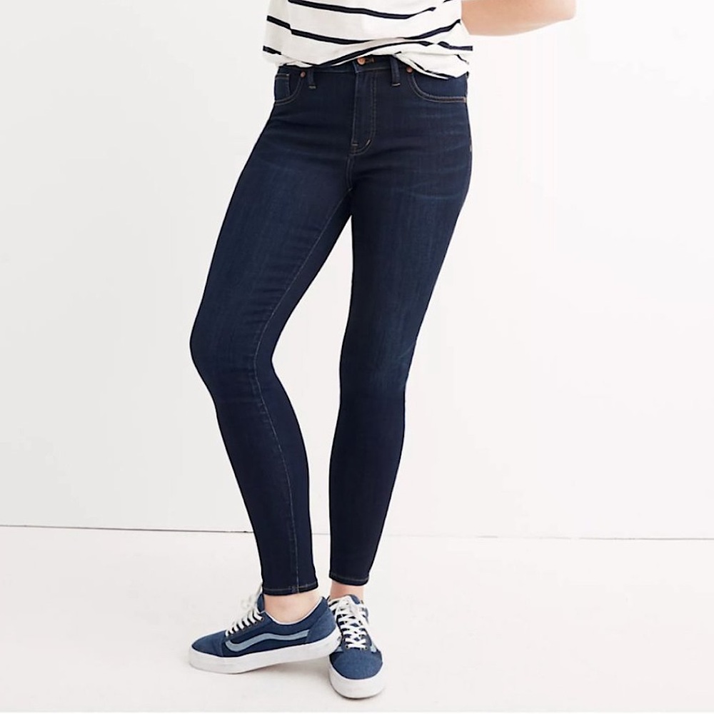 MADEWELL 9” high-rise skinny dark wash blue denim size 25 Short